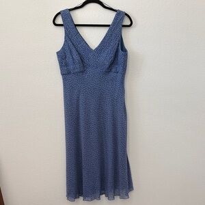 Blue silk V-Neck Sleeveless Midi Dress